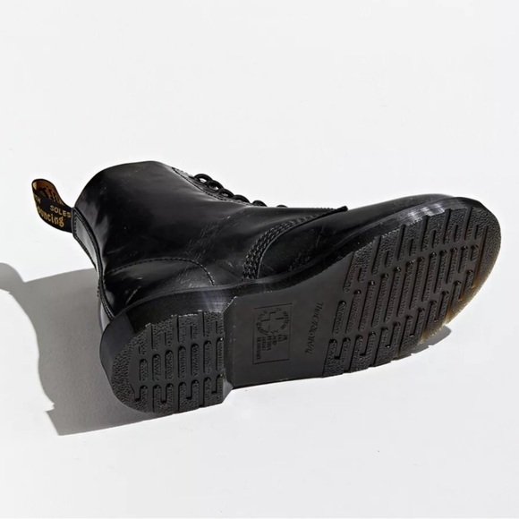 Dr. Martens 1460 Pascal Italian Brush Boot 8-Eye Black Silver Distressed Size 7 - Picture 9 of 12